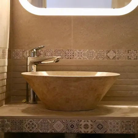 아파트 Au Coeur Du Village Provencale De Riez. Dans Le Verdon. *