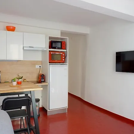 Au Coeur Du Village Provencale De Riez. Dans Le Verdon. 아파트 리에