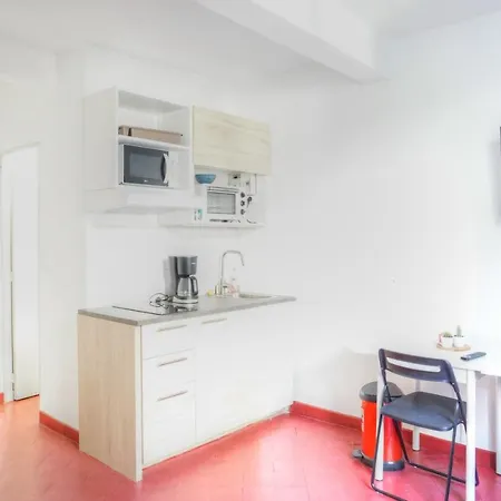 Apartment Au Coeur Du Village Provencale De Riez. Dans Le Verdon. Riez